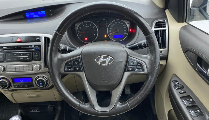 2014 Hyundai i20 SPORTZ 1.2 VTVT, Petrol, Manual, 49,500 km, Steering Wheel Close Up