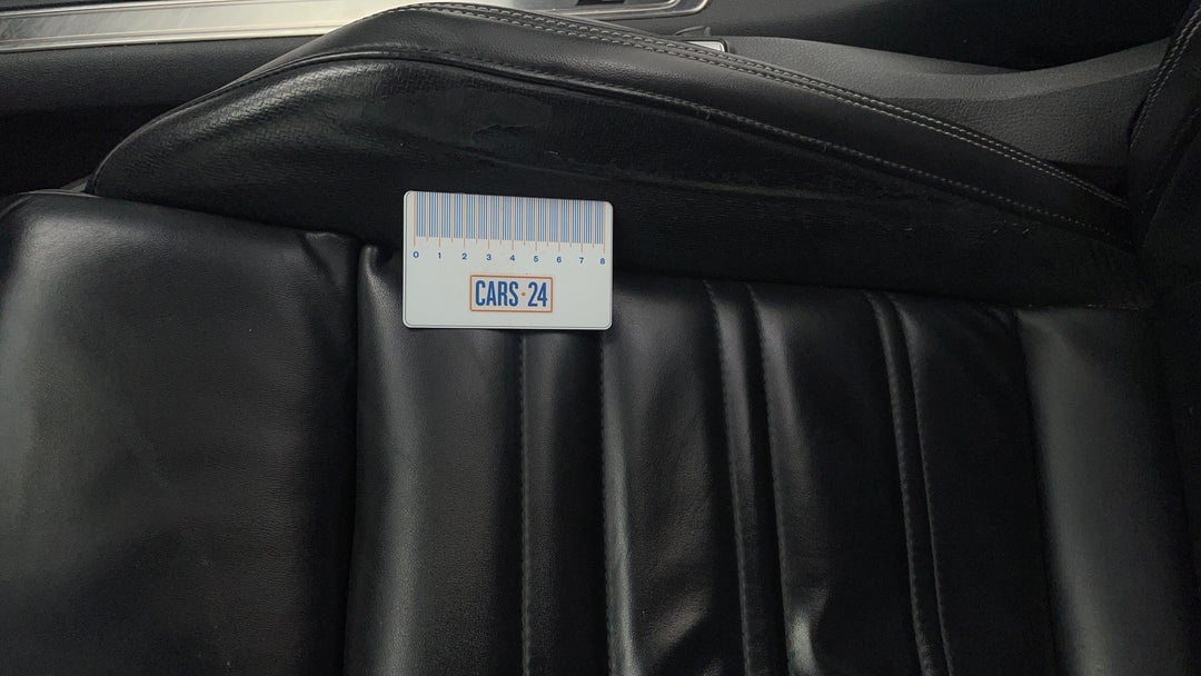 Seats Front RHS Wear