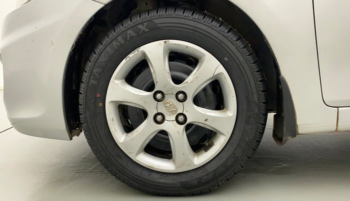 2011 Hyundai Verna FLUIDIC 1.4 VTVT, Petrol, Manual, 49,908 km, Left Front Wheel