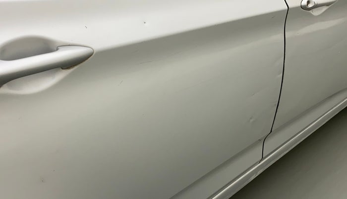 2011 Hyundai Verna FLUIDIC 1.4 VTVT, Petrol, Manual, 49,908 km, Right rear door - Slightly dented