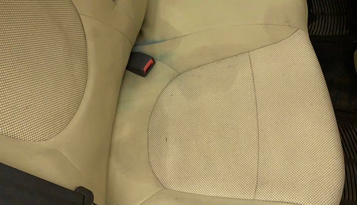 2011 Hyundai Verna FLUIDIC 1.4 VTVT, Petrol, Manual, 49,908 km, Second-row right seat - Cover slightly stained