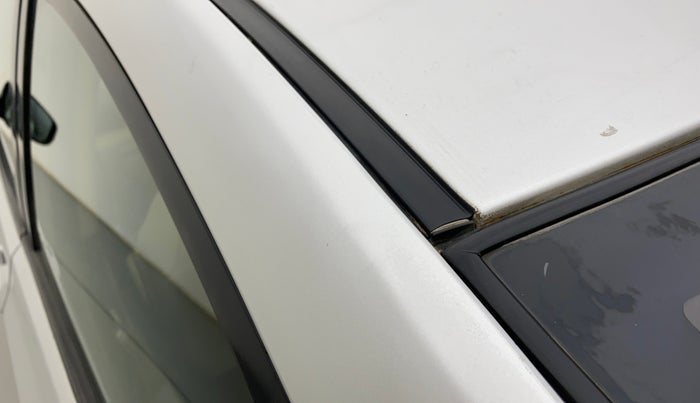 2011 Hyundai Verna FLUIDIC 1.4 VTVT, Petrol, Manual, 49,908 km, Left C pillar - Paint is slightly faded