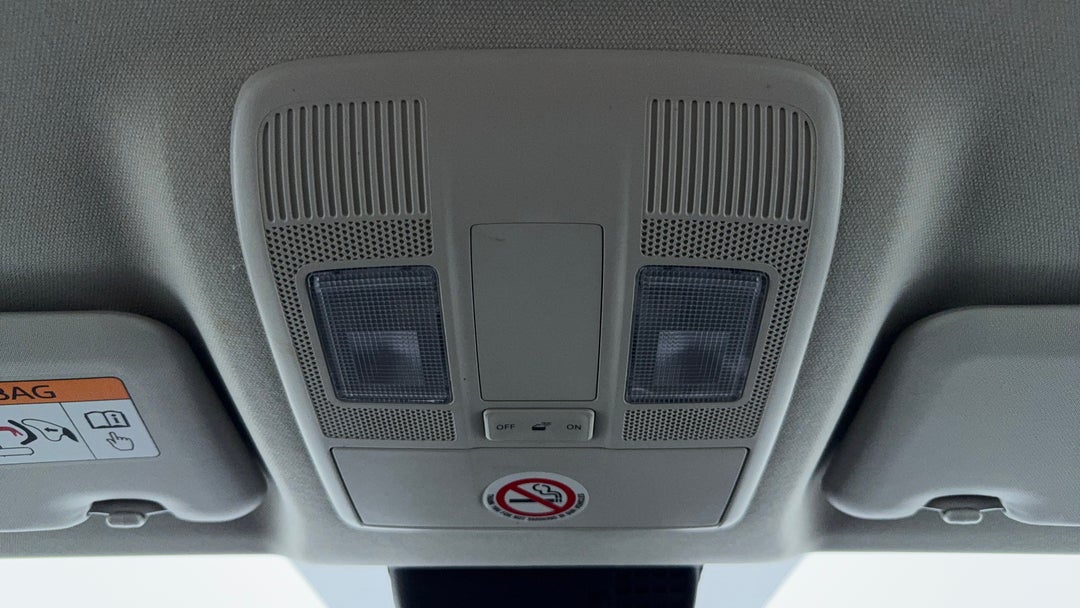 On-Roof Controls/Sunglass holder