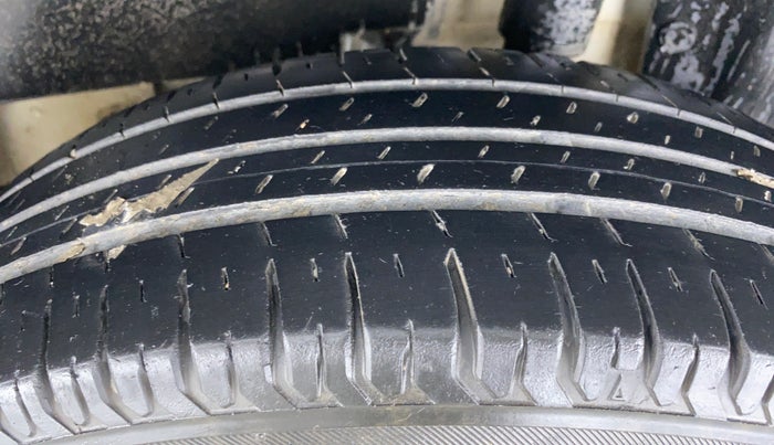 2019 Maruti Dzire VXI, Petrol, Manual, 49,141 km, Left Rear Tyre Tread