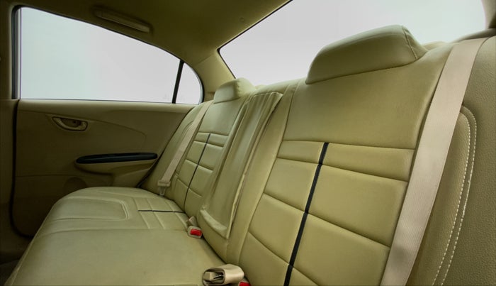2015 Honda Amaze 1.2 SMT I VTEC, Petrol, Manual, 57,907 km, Right Side Rear Door Cabin