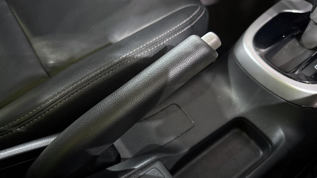 2015 Honda Jazz Vti-l, Automatic, 81613 km, Handbrake