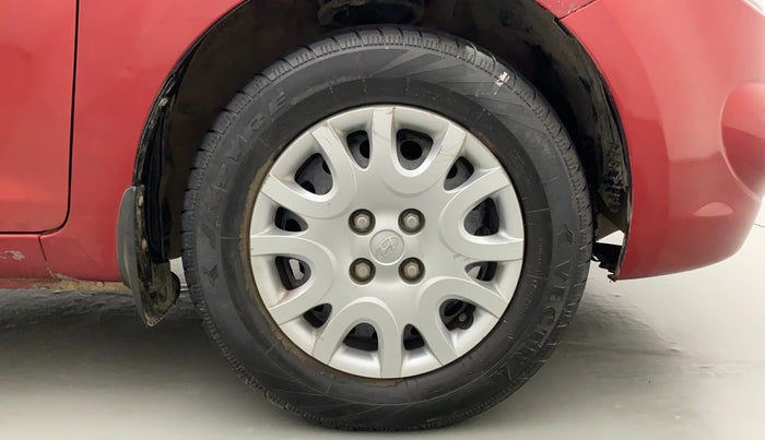 2010 Hyundai i20 MAGNA (O) 1.2, Petrol, Manual, 65,702 km, Right Front Wheel