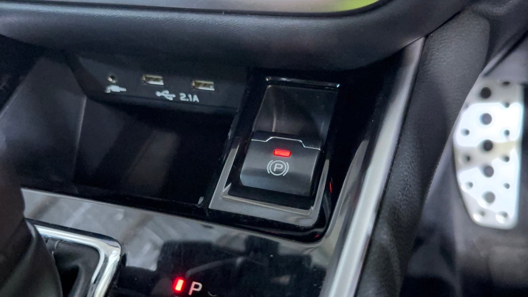 2021 Subaru Outback AWD Touring, Automatic, 91597 km, Handbrake