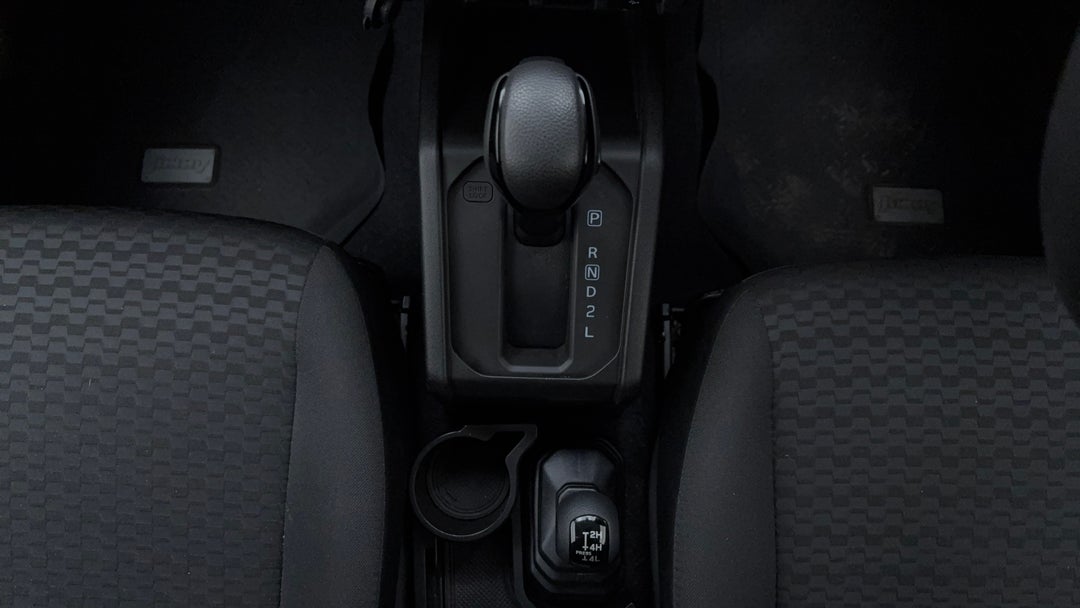 2022 Suzuki Jimny Jimny, Automatic, 26778 km, Gear Lever 