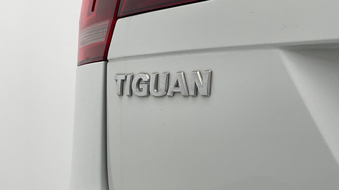 2018 Volkswagen Tiguan 132 Tsi Comfortline, Automatic, 118238 km, Badge (Boot Left Side)
