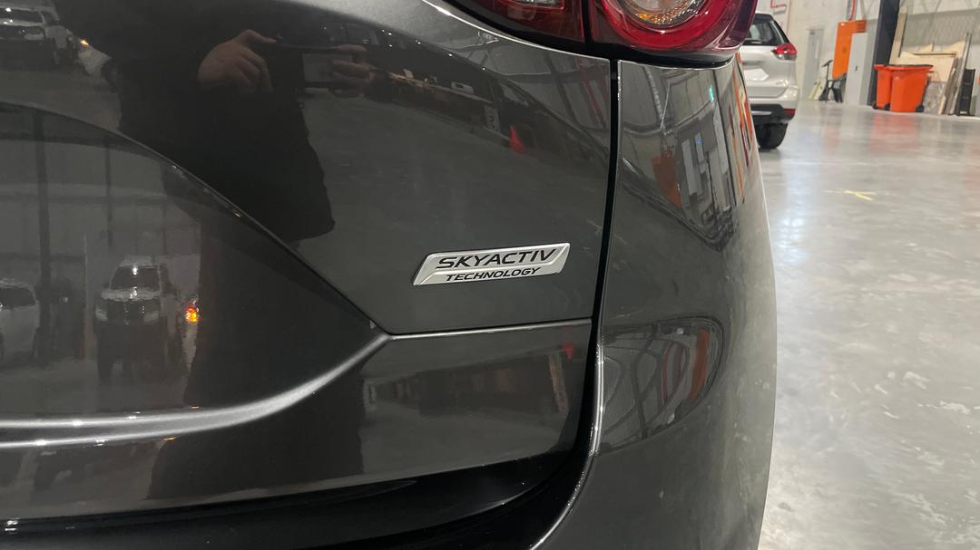 2018 Mazda CX-5 Maxx Sport (4x2), Automatic, 76738 km, Badge (Boot Right Side)