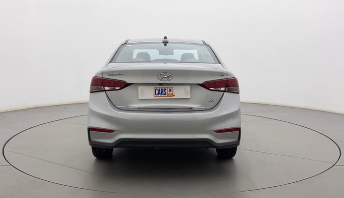 2018 Hyundai Verna 1.6 VTVT SX, Petrol, Manual, 44,760 km, Back/Rear