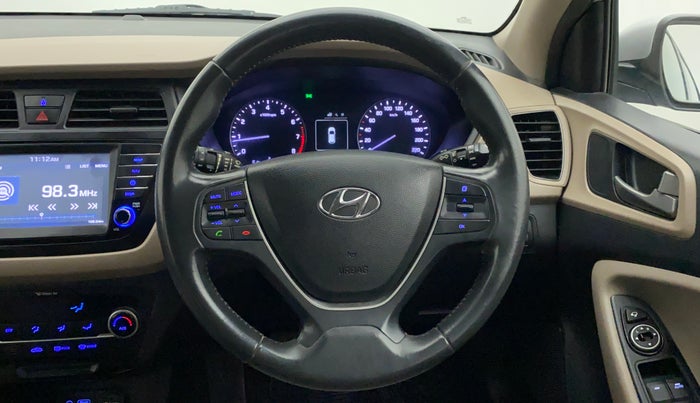2016 Hyundai Elite i20 ASTA 1.2 (O), Petrol, Manual, 71,639 km, Steering Wheel Close Up
