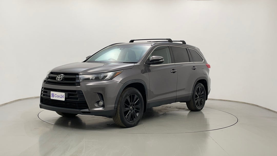 Left Front Diagonal (45- Degree) View