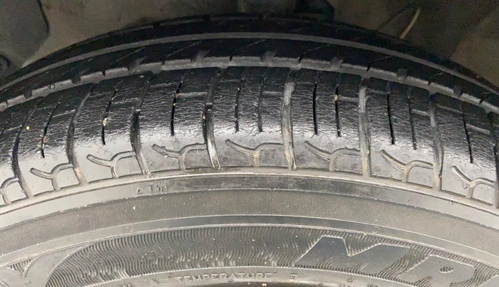 2019 Hyundai NEW SANTRO SPORTZ 1.1, Petrol, Manual, 16,641 km, Left Front Tyre Tread