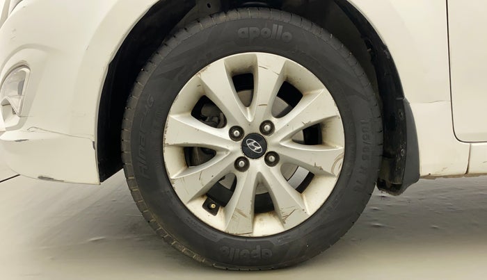 2015 Hyundai Verna FLUIDIC 4S 1.6 VTVT S, Petrol, Manual, 52,816 km, Left Front Wheel