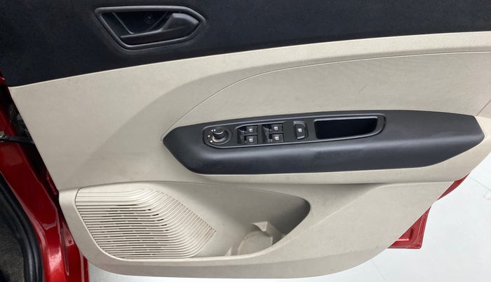 2019 Renault TRIBER 1.0 RXT, Petrol, Manual, 6,464 km, Driver Side Door Panels Control