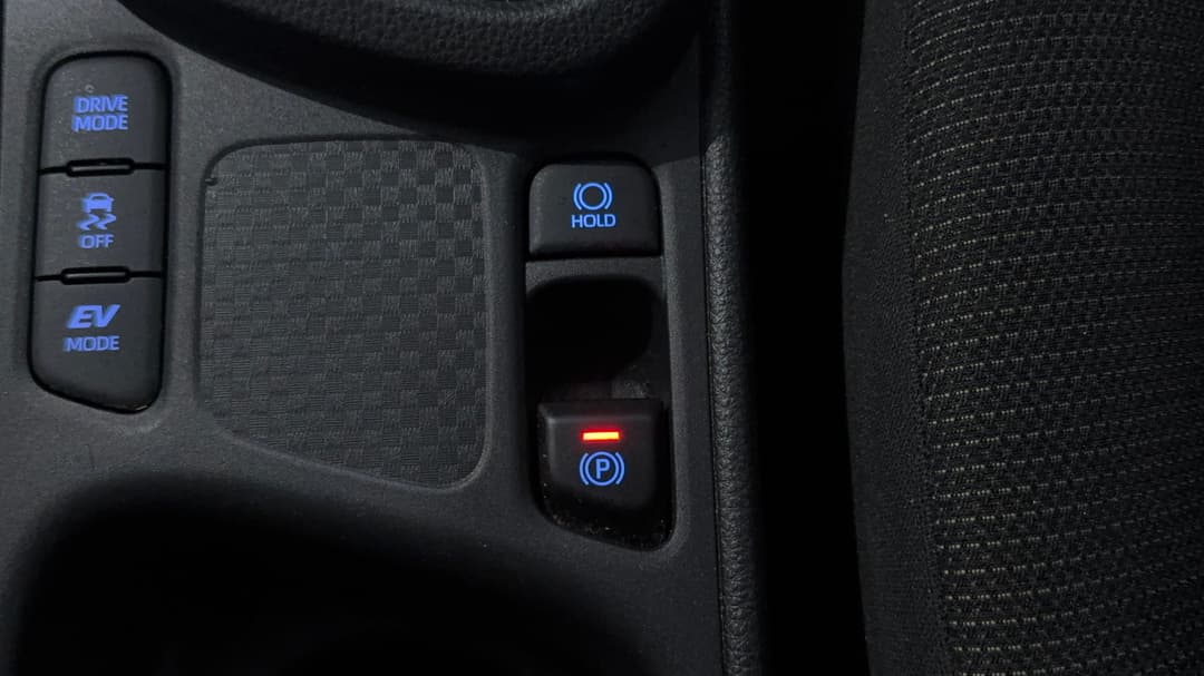 2023 Toyota Yaris Cross Gxl Hybrid, Automatic, 35134 km, Handbrake