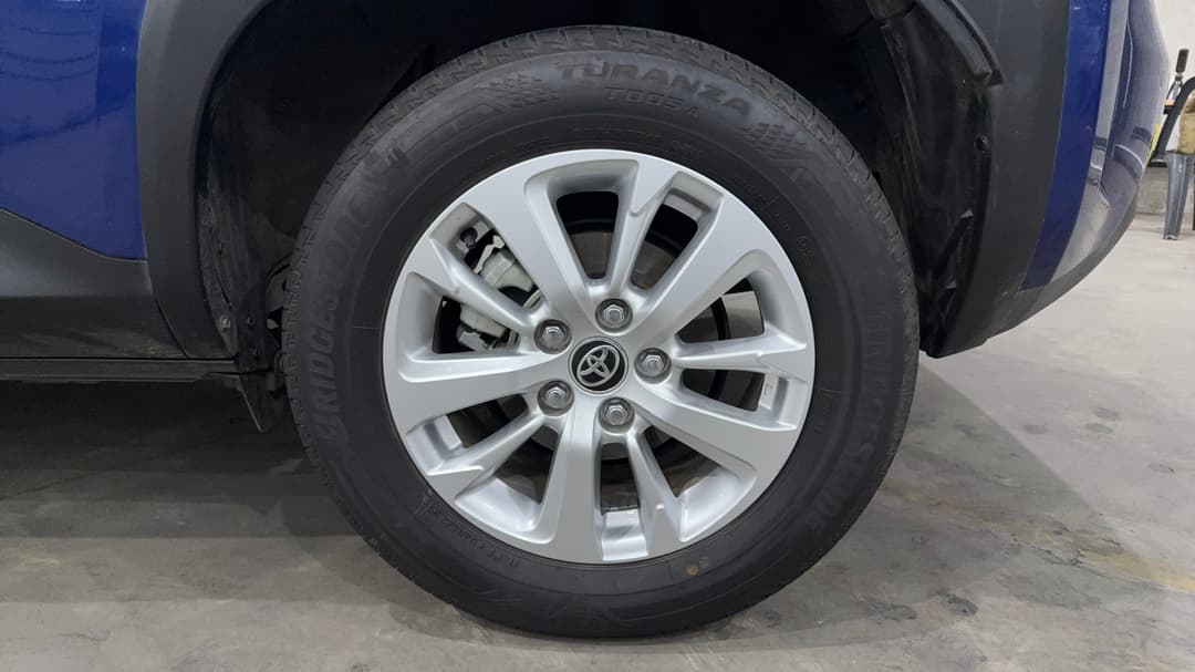 2023 Toyota Yaris Cross Gxl Hybrid, Automatic, 35134 km, Left Rear Wheel