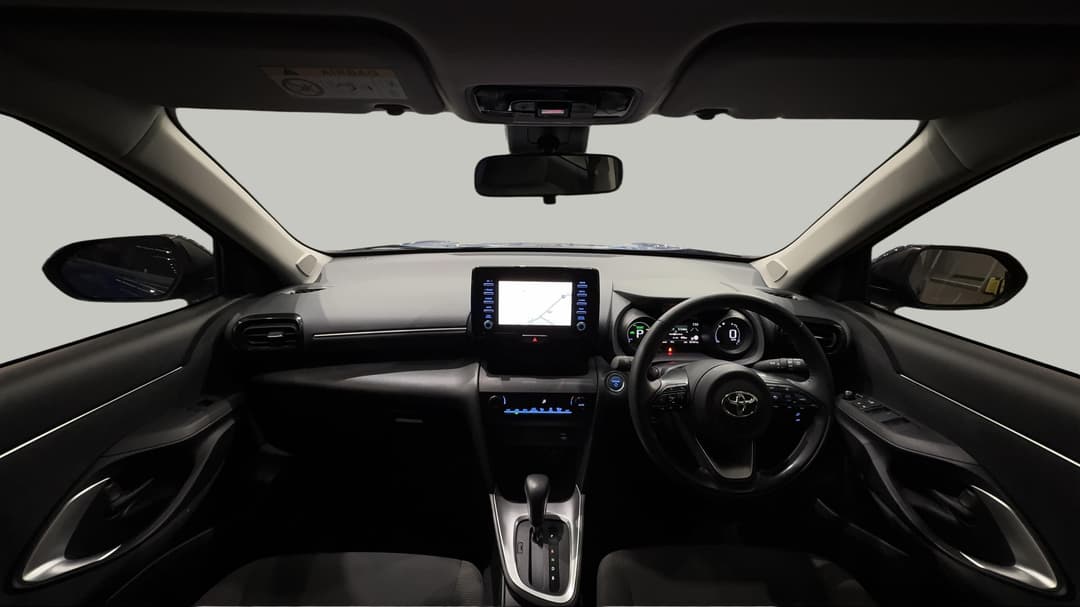 2023 Toyota Yaris Cross Gxl Hybrid, Automatic, 35134 km, Dashboard View