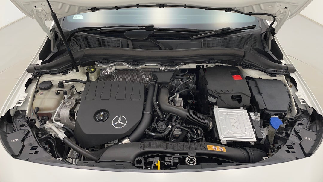 Open Bonnet (Engine)