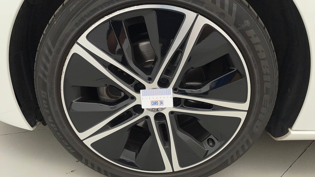 Wheels Rim Front LHS Gutter Rash