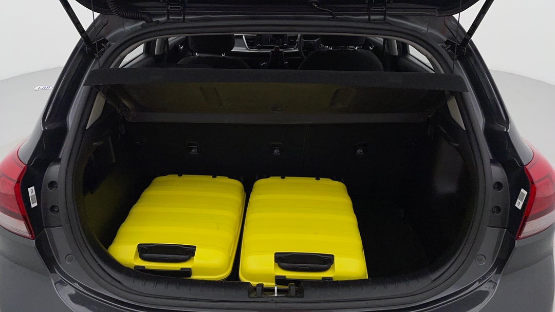 2018 Kia Rio S, Automatic, 44900 km, Boot Inside View with Luggage