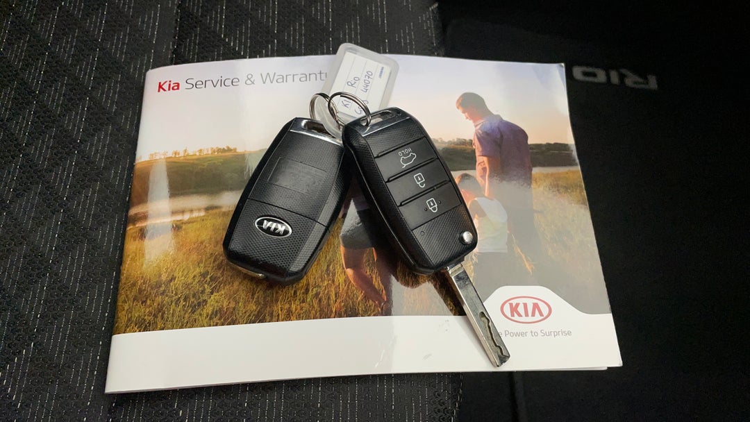 2018 Kia Rio S, Automatic, 44900 km, Key Close-up