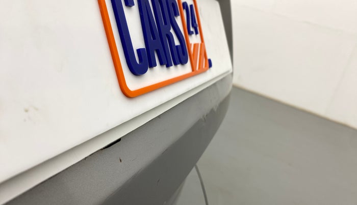 2012 Honda City 1.5L I-VTEC E MT, Petrol, Manual, 88,471 km, Dicky (Boot door) - Slightly dented