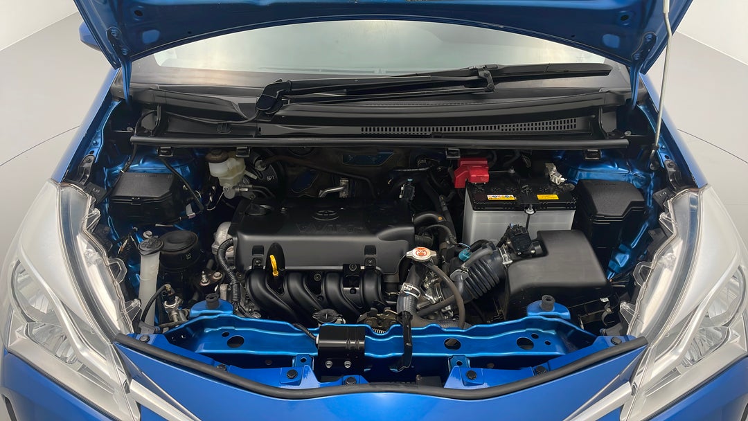 Open Bonnet (Engine)