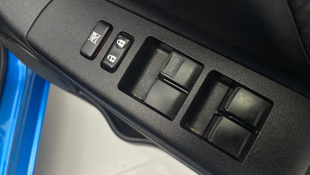 Drivers Side Door Panel Controls