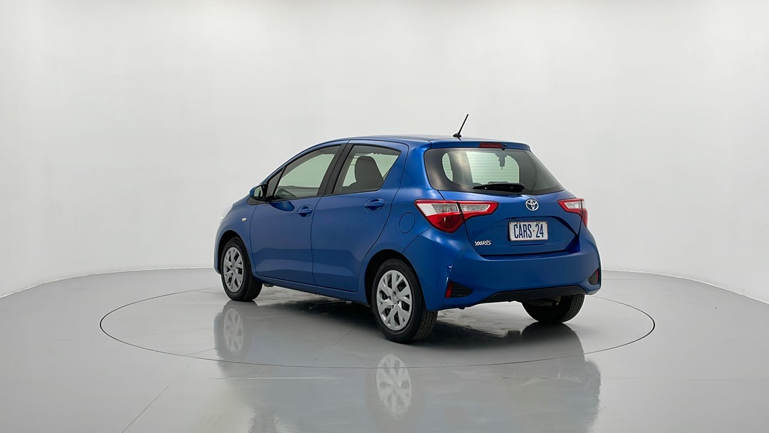 Left Back Diagonal (45- Degree) View