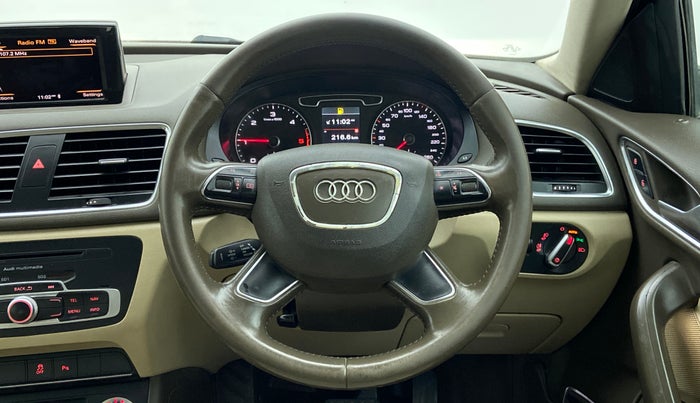 2013 Audi Q3 2.0 TDI QUATTRO, Diesel, Automatic, 90,296 km, Steering Wheel Close Up