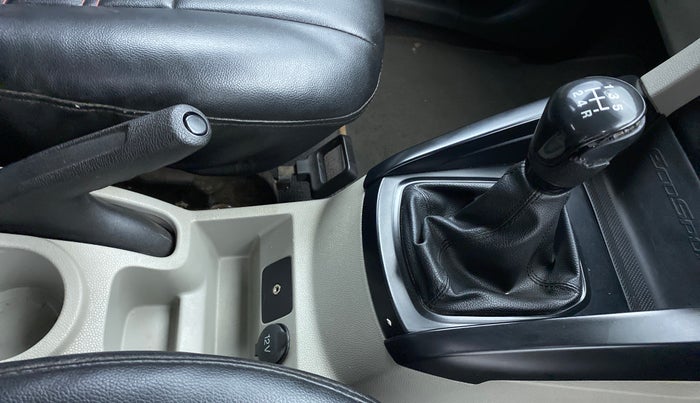 2015 Ford Ecosport 1.5 AMBIENTE TDCI, Diesel, Manual, 49,085 km, Gear Lever