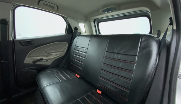 2015 Ford Ecosport 1.5 AMBIENTE TDCI, Diesel, Manual, 49,085 km, Right Side Rear Door Cabin