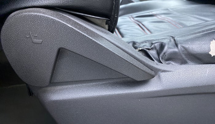 2015 Ford Ecosport 1.5 AMBIENTE TDCI, Diesel, Manual, 49,085 km, Driver Side Adjustment Panel