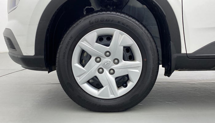 2020 Hyundai VENUE S MT 1.2 KAPPA, Petrol, Manual, 1,862 km, Left Front Wheel