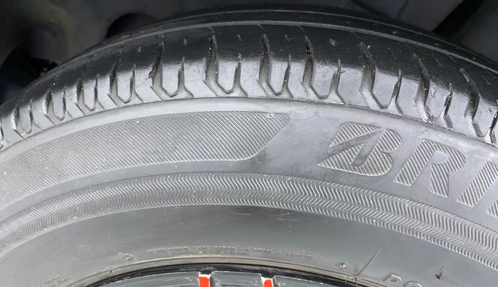 2019 Maruti Dzire VXI, Petrol, Manual, 23,170 km, Left Rear Tyre Tread