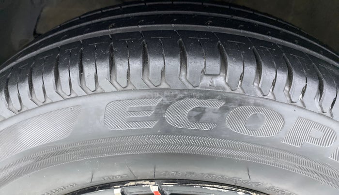 2019 Maruti Dzire VXI, Petrol, Manual, 23,170 km, Left Front Tyre Tread