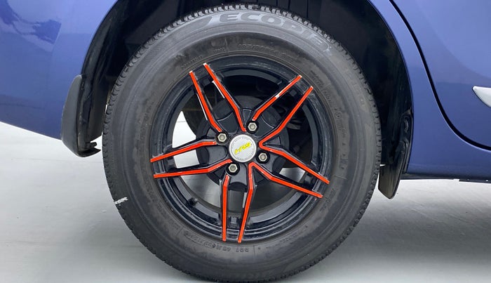 2019 Maruti Dzire VXI, Petrol, Manual, 23,170 km, Right Rear Wheel