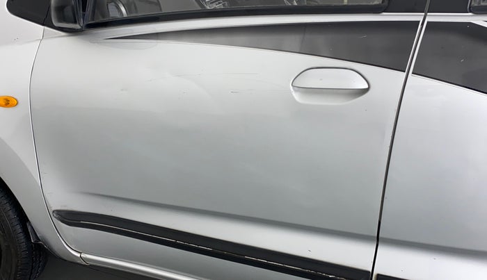 2017 Datsun Redi Go T (O), Petrol, Manual, 48,784 km, Front passenger door - Slightly dented