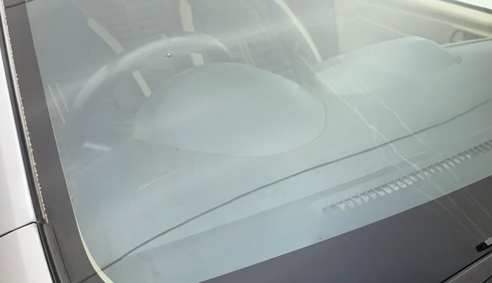 2018 Honda Amaze 1.2L I-VTEC E, Petrol, Manual, 31,422 km, Front windshield - Minor spot on windshield