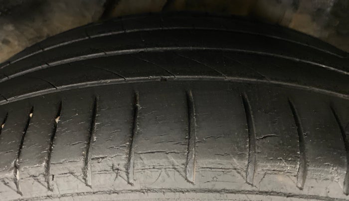 2016 Honda BR-V 1.5 i-VTEC VX, Petrol, Manual, 62,786 km, Left Rear Tyre Tread