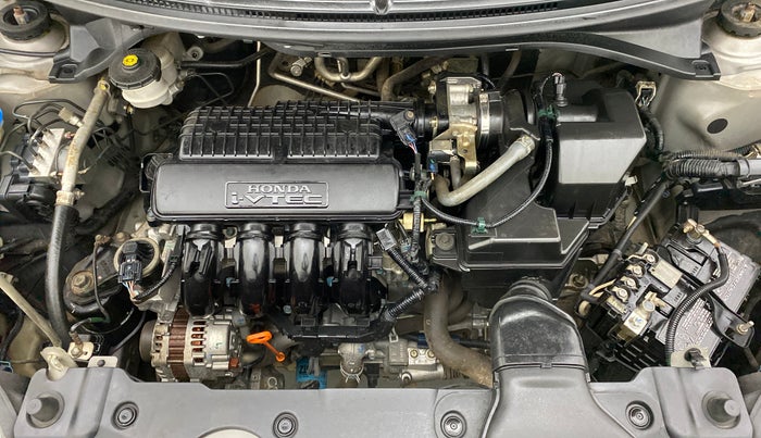 2016 Honda BR-V 1.5 i-VTEC VX, Petrol, Manual, 62,786 km, Open Bonet