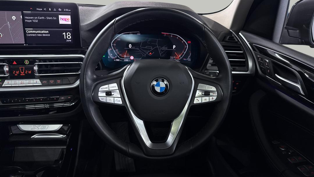 2021 BMW X3 sDrive20i Xline, Automatic, 34778 km, Steering Wheel Close-up