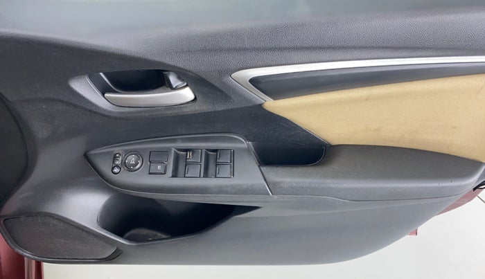 2017 Honda Jazz 1.2 V AT, Petrol, Automatic, 27,449 km, Driver Side Door Panels Control