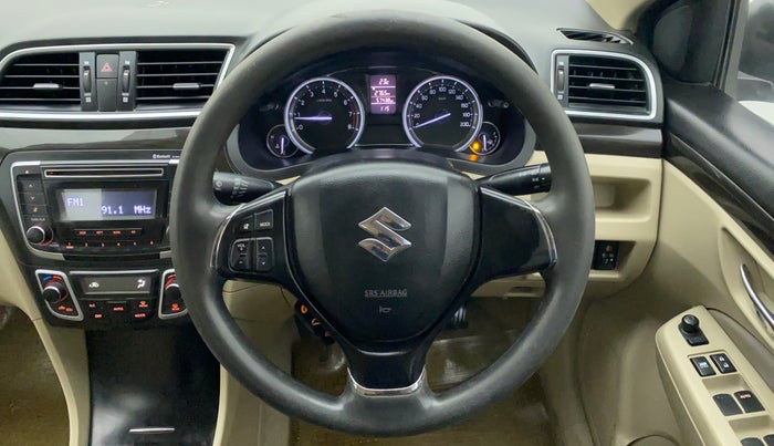 2015 Maruti Ciaz ZXI, Petrol, Manual, 57,489 km, Steering Wheel Close Up