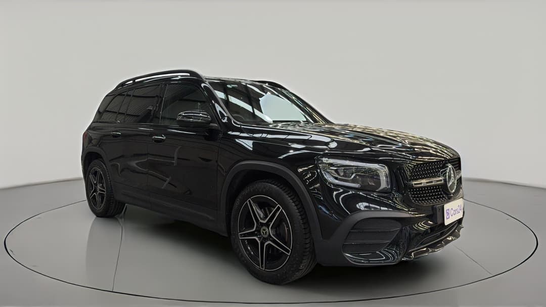 2021 Mercedes-benz Glb 200, Automatic, 52003 km, Right Front Diagonal (45- Degree) View