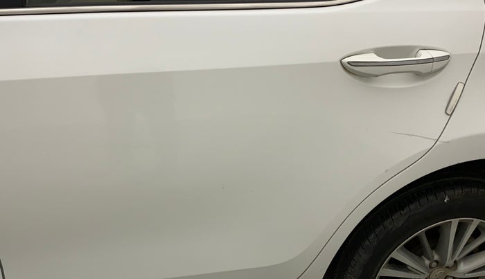 2016 Toyota Corolla Altis VL CVT PETROL, Petrol, Automatic, 91,242 km, Rear left door - Minor scratches