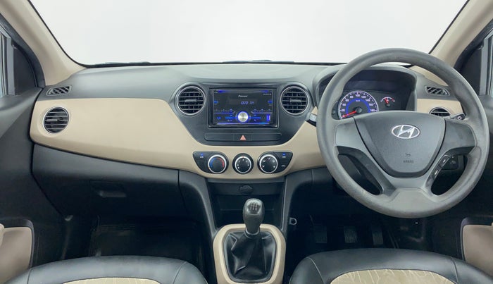 2017 Hyundai Grand i10 MAGNA 1.2 VTVT, Petrol, Manual, 18,054 km, Dashboard